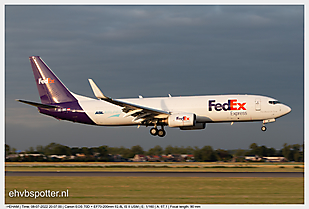 FedEx_B-737-8ASBCF - OE-IWE_EHAM