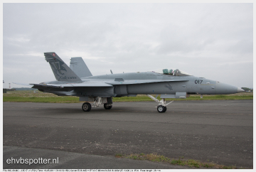 F-A-18C-49-MC - J-5017_LFQI