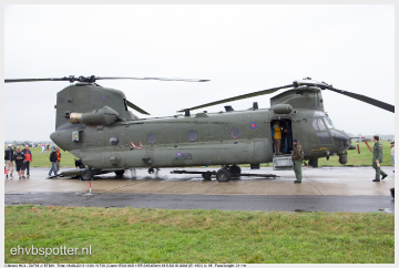 Chinook HC4 - ZA718_ETMN