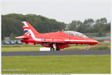 Hawk T1 - XX325_EHLW