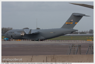 C-17A - 08-8204_EHAM
