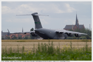 C-17A - 00-0185_EBFN