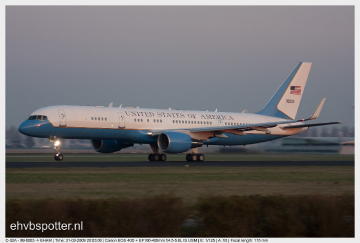 C-32A - 99-0003_EHAM