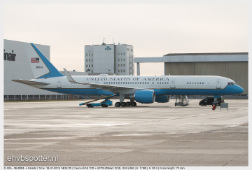 C-32A - 99-0004_EHAM