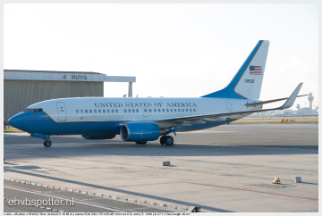 C-40C - 05-0932_EHAM