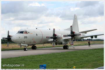 P-3C - 158210_EHVK