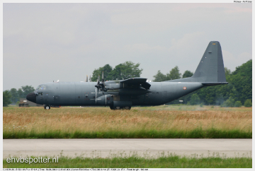 2004_06_18_12_36_48_C-130H-30 - 5152