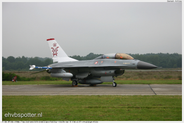 2004_07_20_13_51_02_F-16BM - ET-198