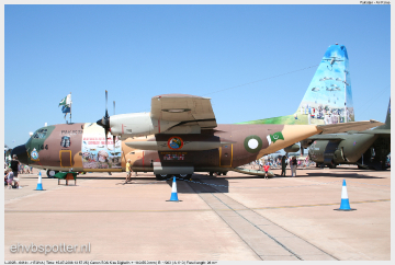 2006_07_15_13_57_25_C-130E - 4144