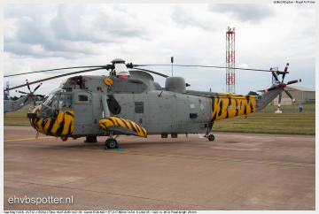 2009_07_18_14_21_56_Sea King HAS6 - XV712