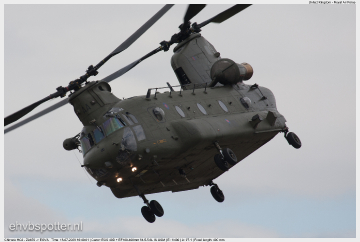 2009_07_18_16_40_01_Chinook HC2 - ZA670