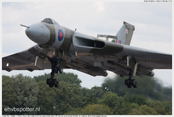 2009_07_18_16_57_26_Vulcan B2 - G-VLCN - XH558
