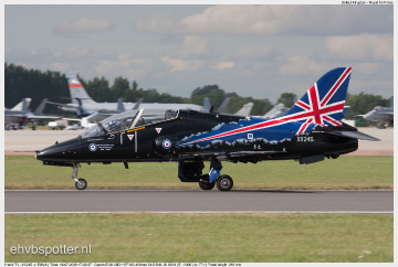 2009_07_18_17_22_07_Hawk T1 - XX245