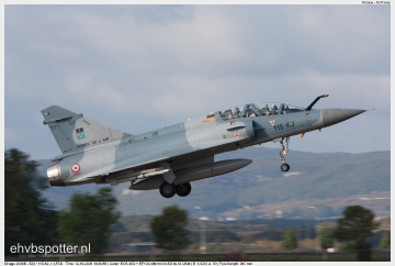 2009_10_12_10_30_58_Mirage 2000B - 523