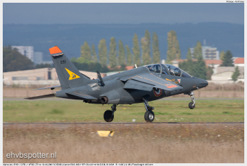 2009_10_12_10_55_58_Alpha Jet E - E151
