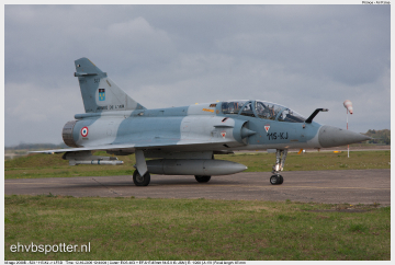 2009_10_12_12_44_04_Mirage 2000B - 523