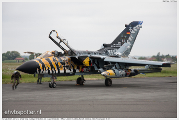 2011_05_16_14_47_03_Tornado ECR - 46+33