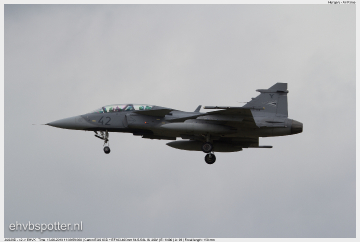 2013_06_13_11_39_58_JAS39D - 42