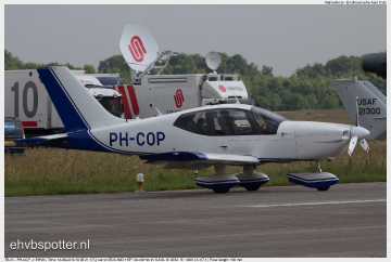 2013_06_14_10_05_21_TB-10 - PH-COP