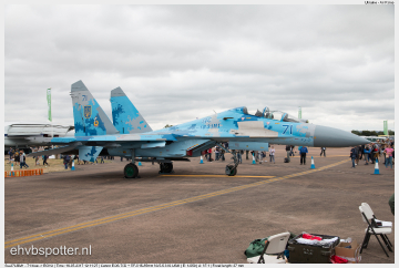 2017_07_16_12_11_27_Su-27UBM1 - 71 bl