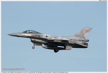 2018_04_06_11_01_30_F-16C-52CF - 4043