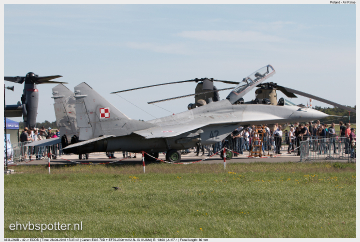 2018_04_28_15_35_48_MiG-29UB - 42
