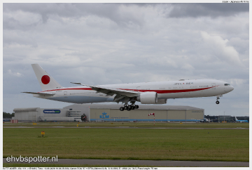 2026_06_13_19_06_25_B-777-300ER - 80-1111