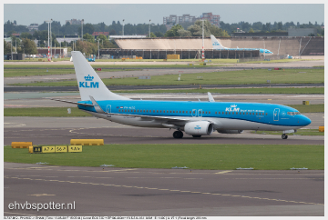 B-737-8K2 - PH-HSD_EHAM